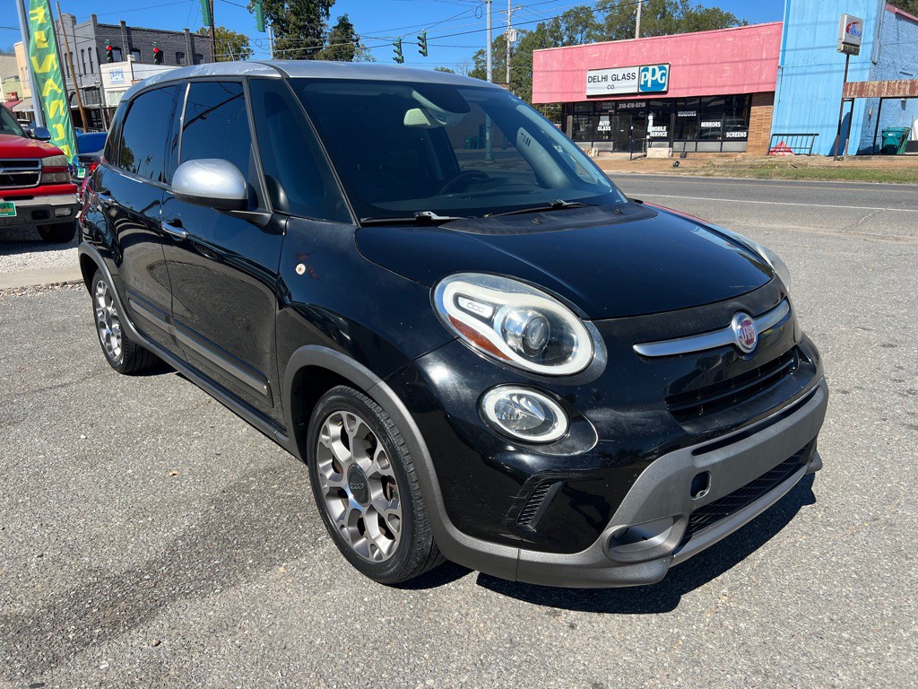 2014 FIAT 500L Image 3