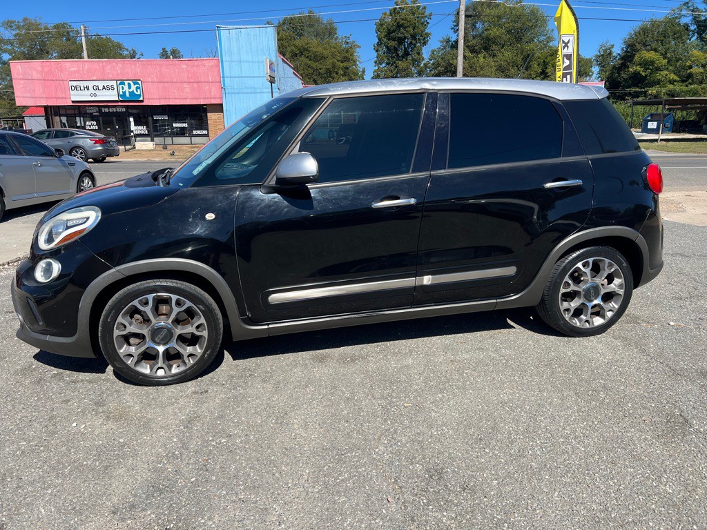 2014 FIAT 500L Image 13