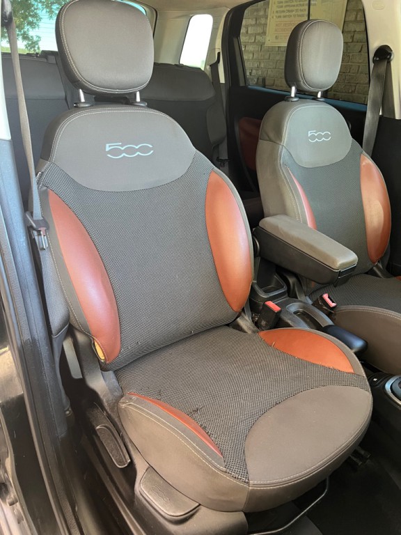 2014 FIAT 500L Image 25