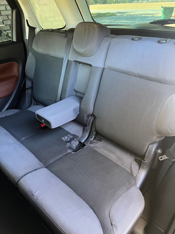 2014 FIAT 500L Image 27