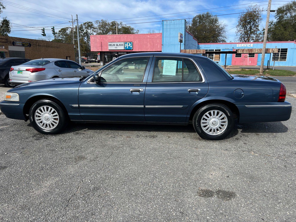 2007 Mercury Grand Marquis Image 16