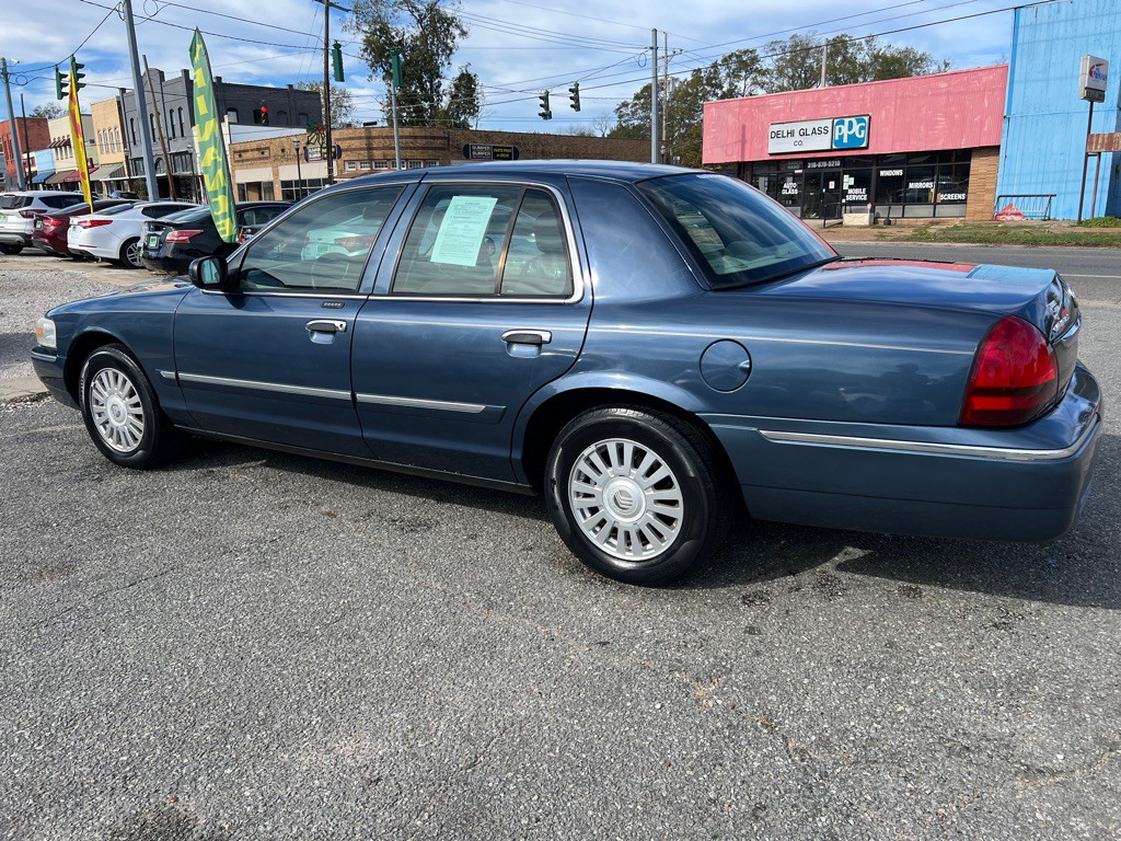 2007 Mercury Grand Marquis Image 18