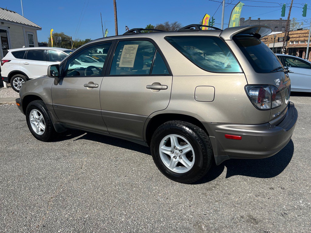 2002 Lexus RX Image 8