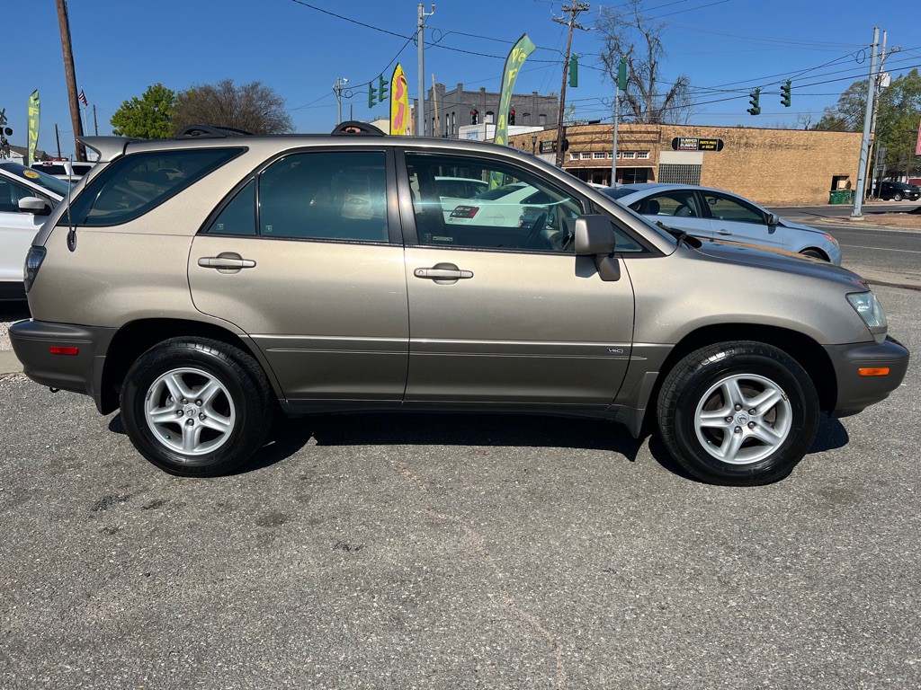2002 Lexus RX Image 16