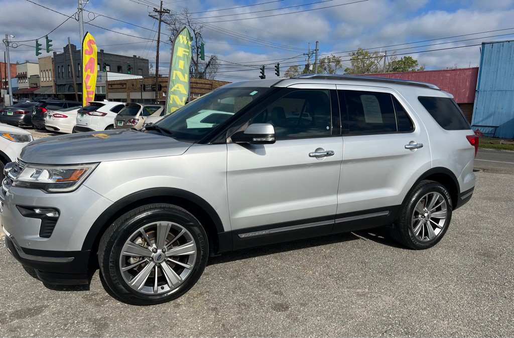 2018 Ford Explorer Image 5