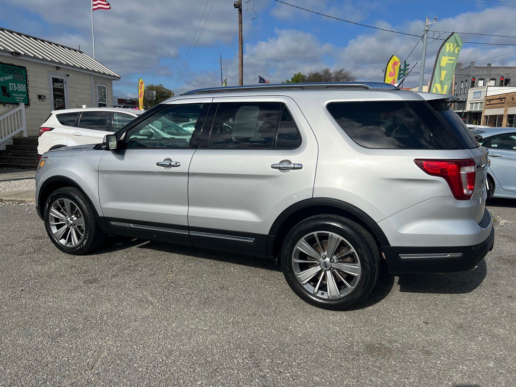 2018 Ford Explorer Image 10