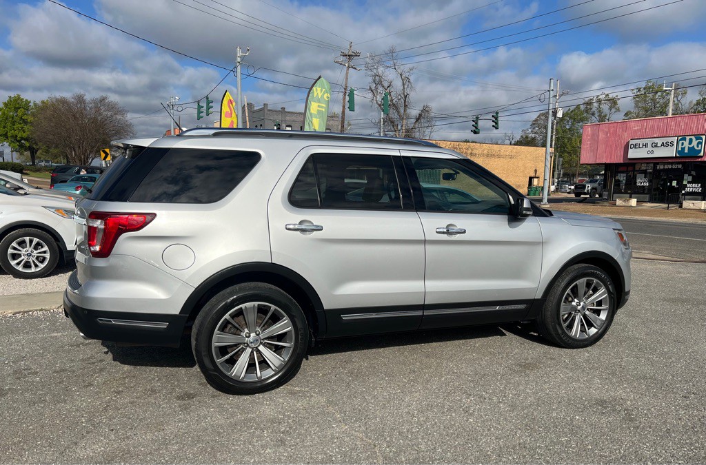 2018 Ford Explorer Image 22