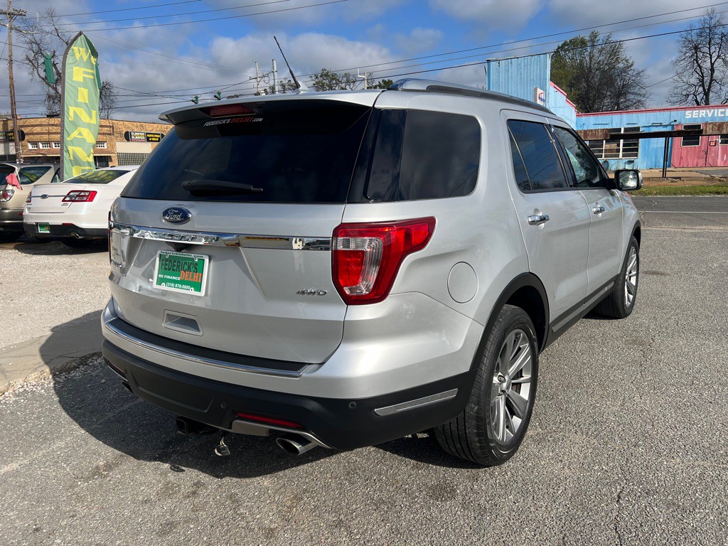 2018 Ford Explorer Image 24