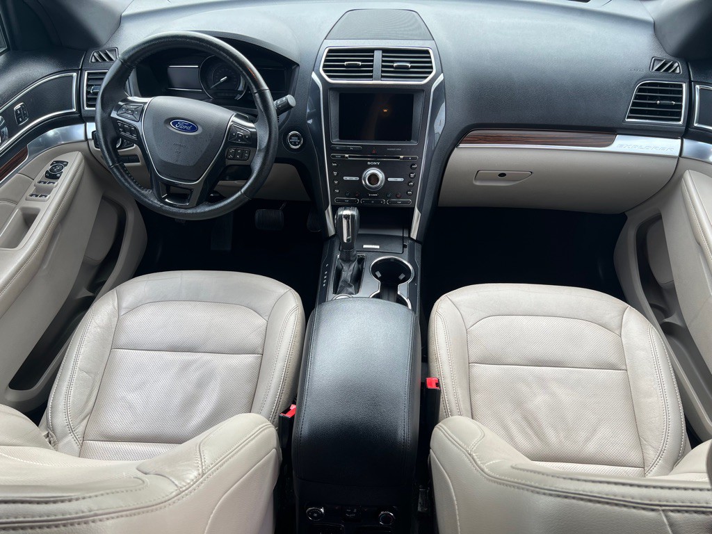 2018 Ford Explorer Image 26