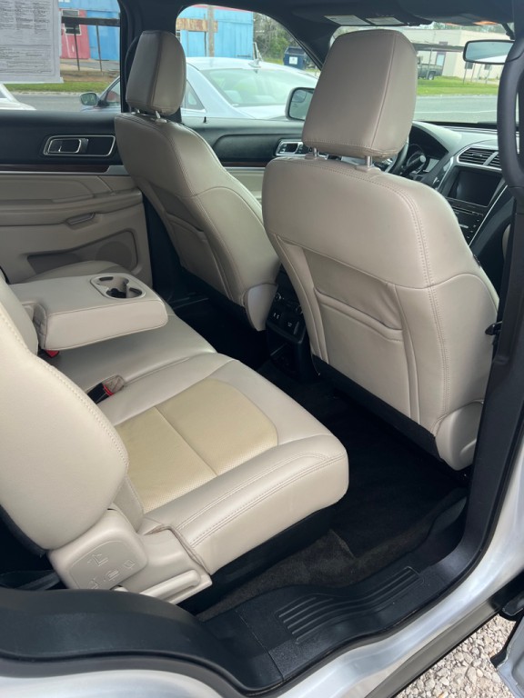 2018 Ford Explorer Image 34