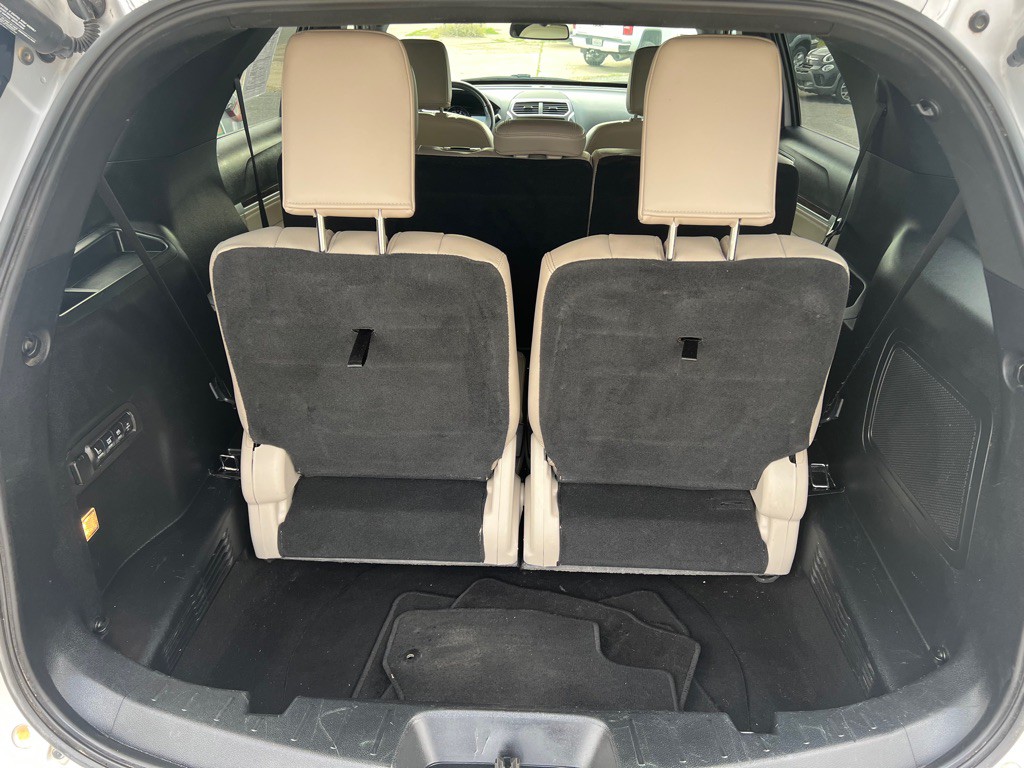 2018 Ford Explorer Image 38