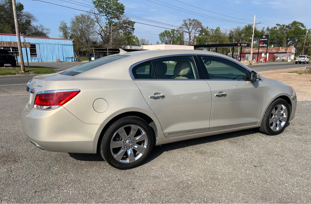 2012 Buick Lacrosse Image 18