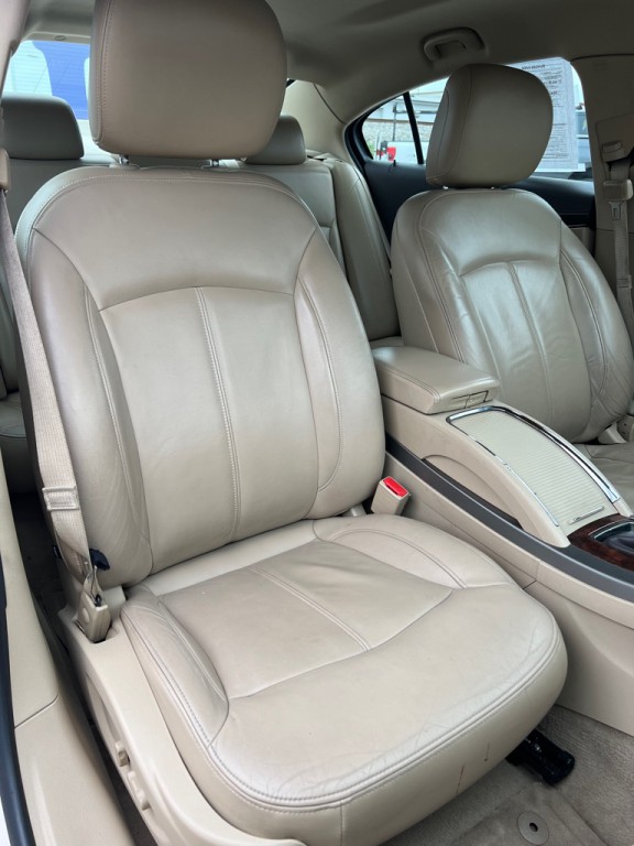 2012 Buick Lacrosse Image 26
