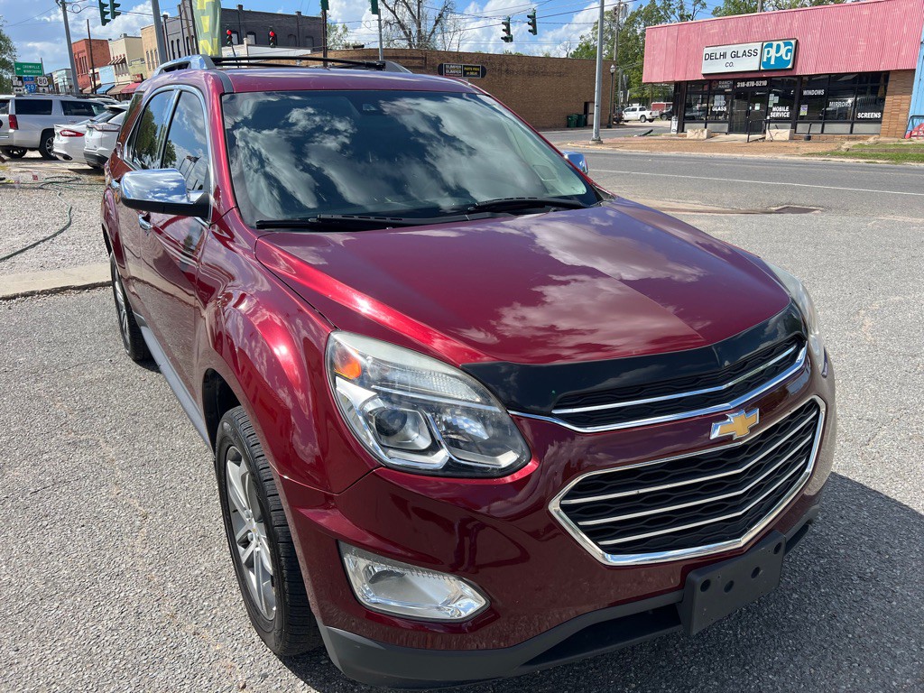 2017 Chevrolet Equinox Image 2
