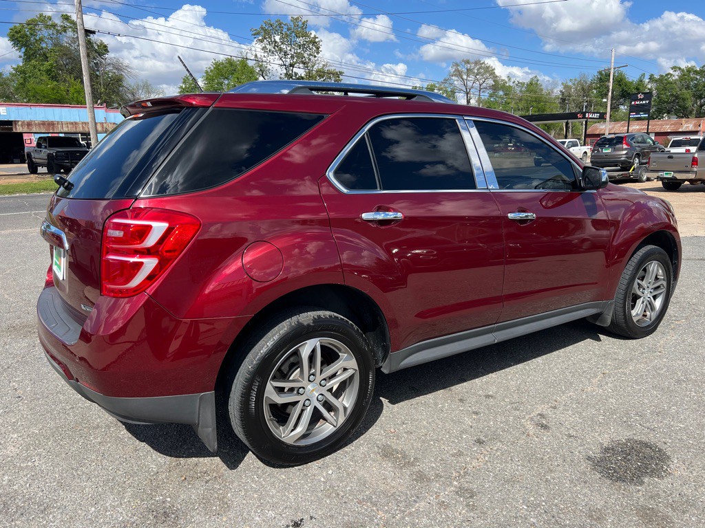 2017 Chevrolet Equinox Image 12