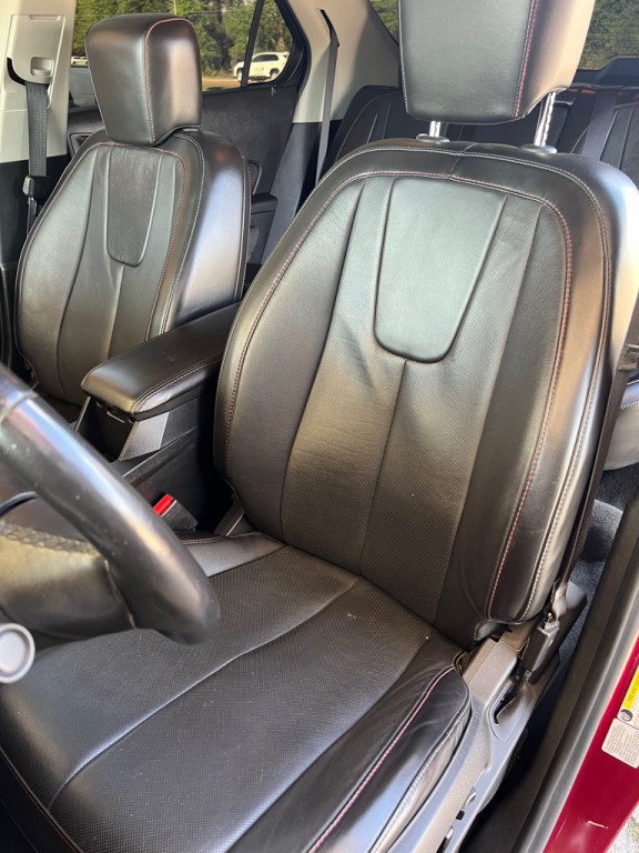 2017 Chevrolet Equinox Image 28