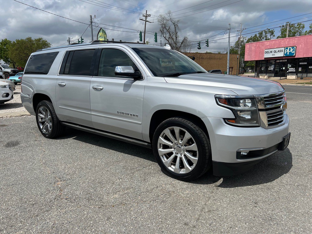 2018 Chevrolet Suburban Image 10