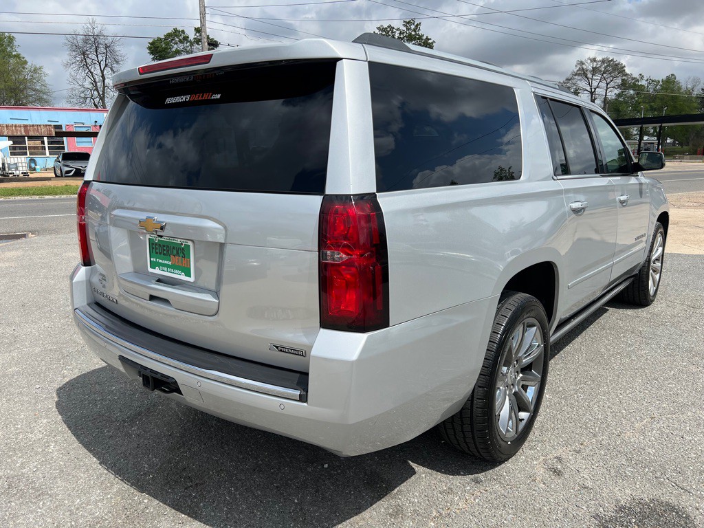 2018 Chevrolet Suburban Image 16