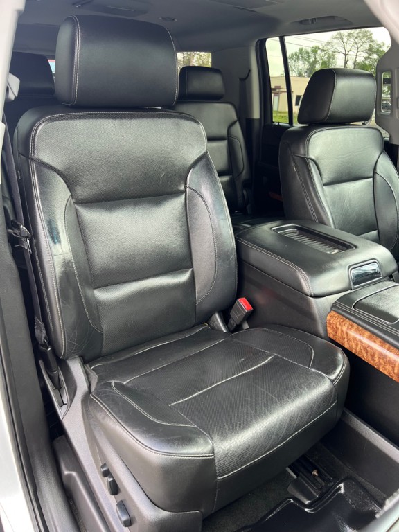 2018 Chevrolet Suburban Image 23
