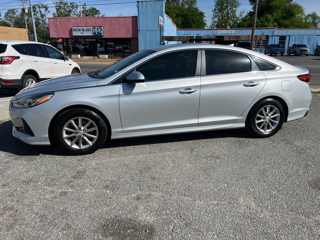 2018 Hyundai Sonata Image 4