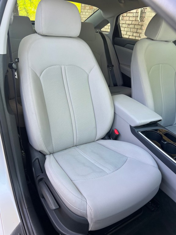 2018 Hyundai Sonata Image 23