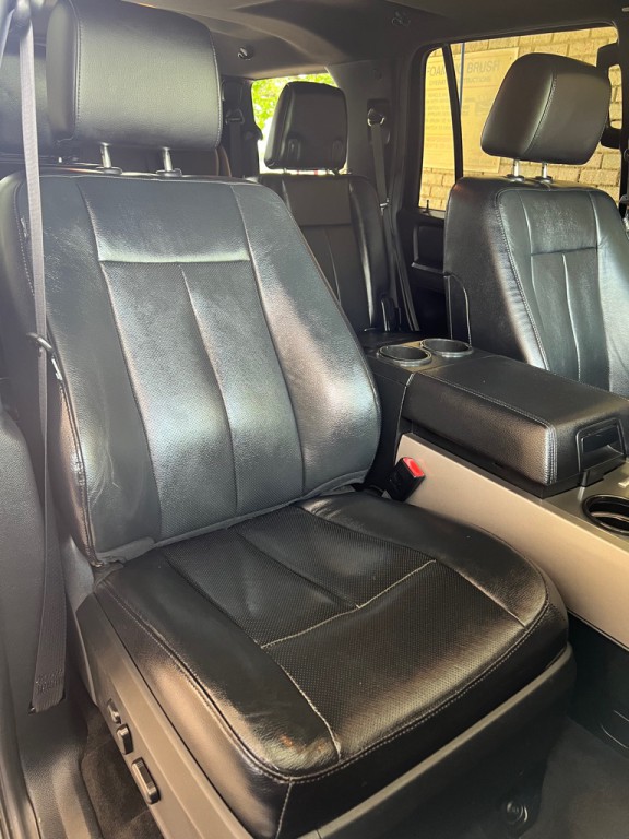 2017 Ford Expedition Image 23