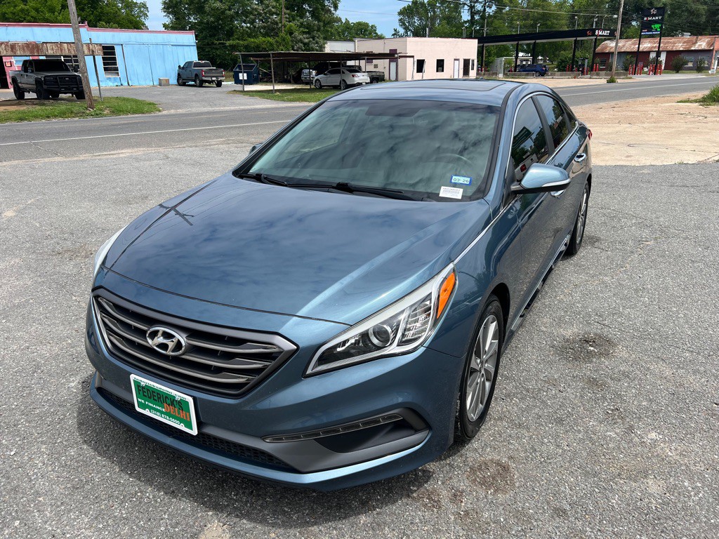 2017 Hyundai Sonata Image 2
