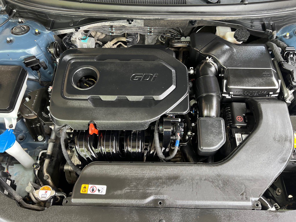 2017 Hyundai Sonata Image 17