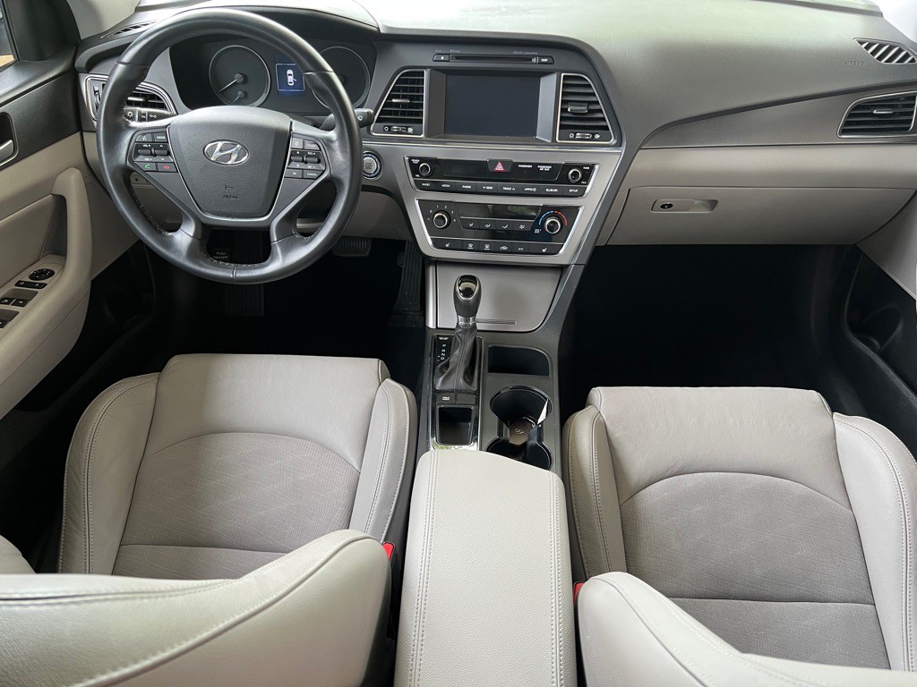 2017 Hyundai Sonata Image 18