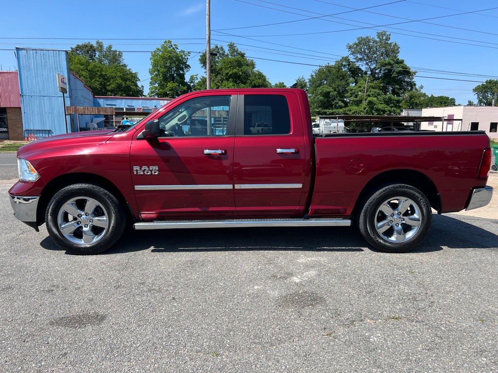 2015 RAM 1500 Image 7