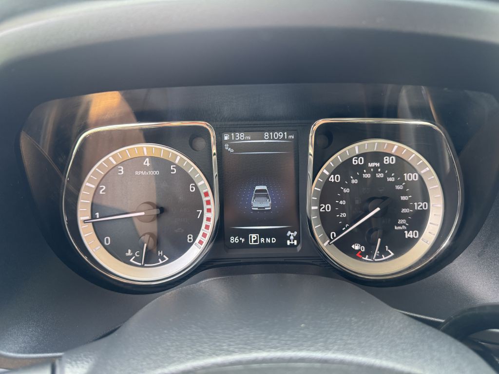 2018 Nissan Titan Image 16