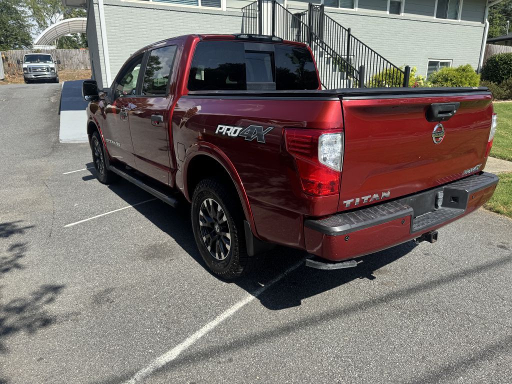 2018 Nissan Titan Image 4