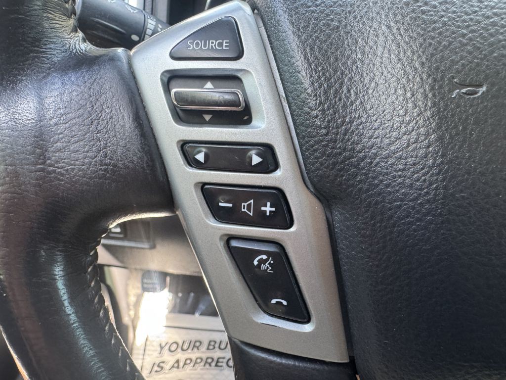 2018 Nissan Titan Image 10