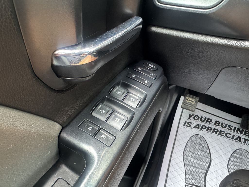 2019 Chevrolet Silverado 1500 Image 12