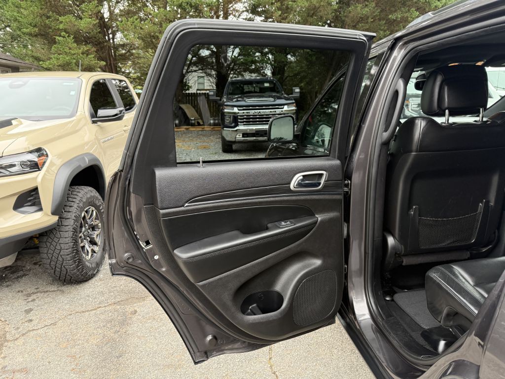 2019 Jeep Grand Cherokee Image 9