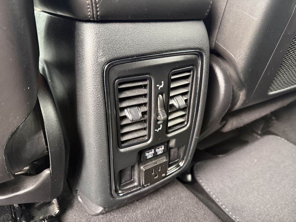 2019 Jeep Grand Cherokee Image 11