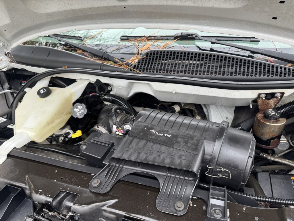 2014 Chevrolet Express Image 11