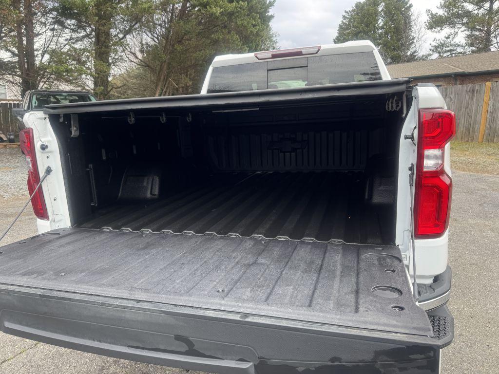 2021 Chevrolet Silverado 1500 Image 7