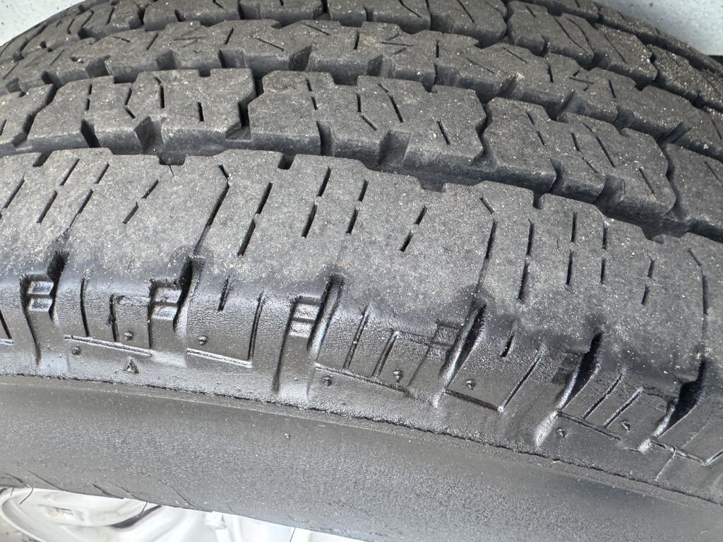 2017 Nissan NV Image 22