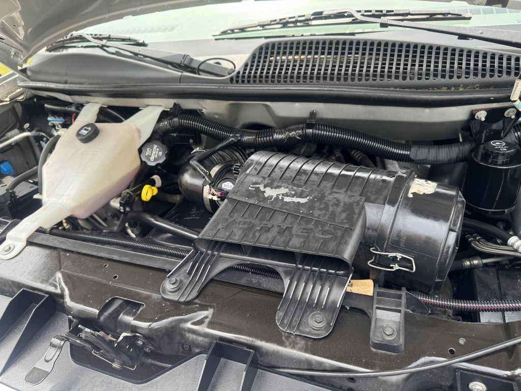 2014 GMC Savana Image 12