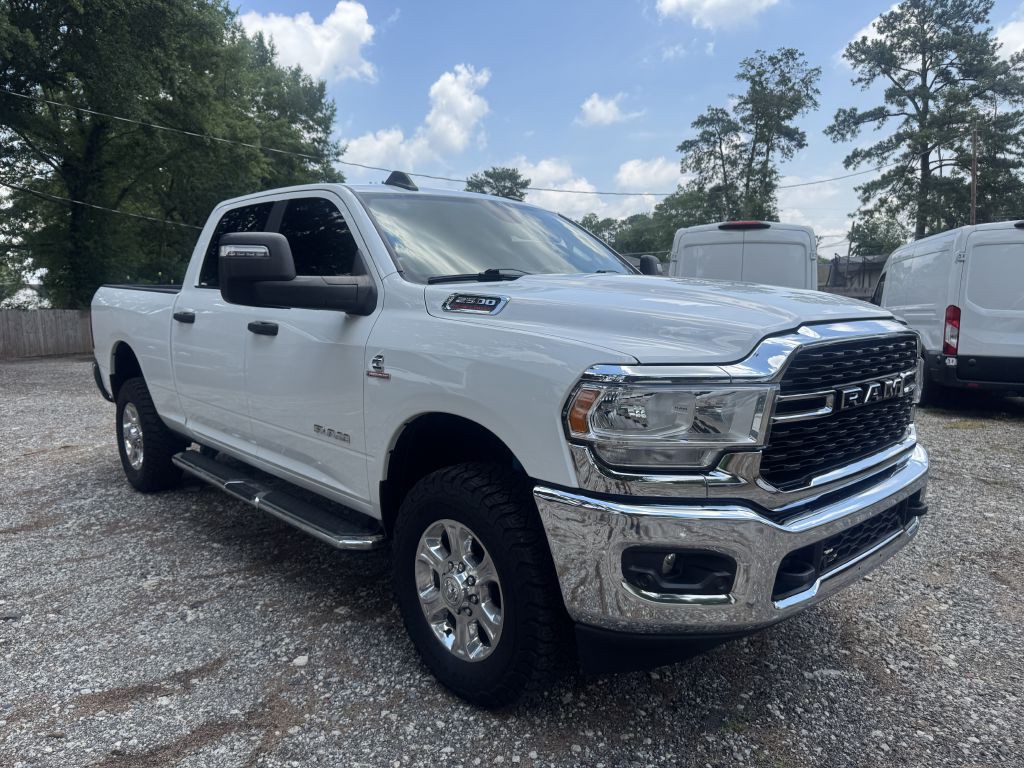 2024 RAM 2500 Image 2