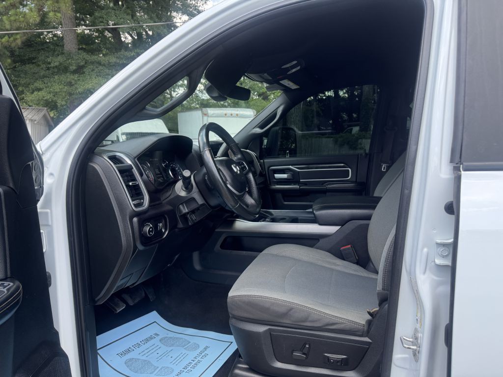 2024 RAM 2500 Image 9