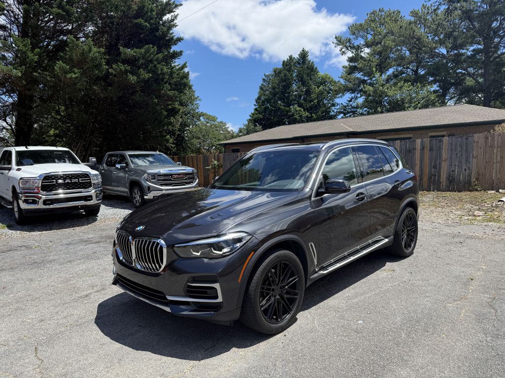 2023 BMW X5 Image 1