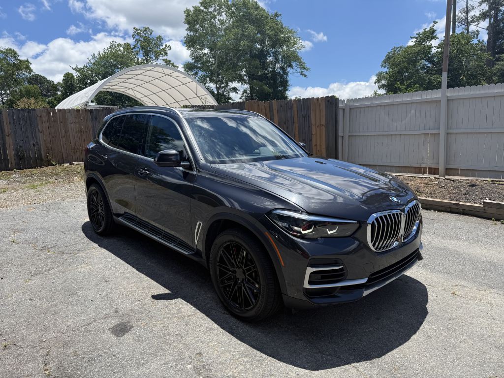 2023 BMW X5 Image 2