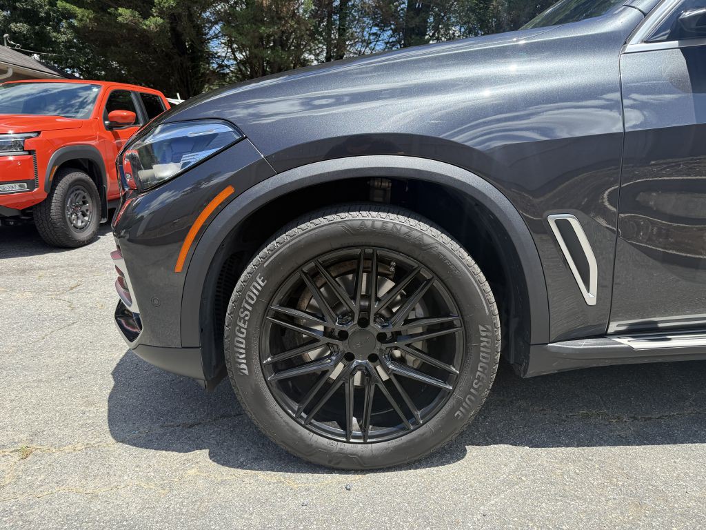 2023 BMW X5 Image 5