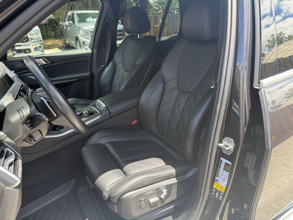 2023 BMW X5 Image 8