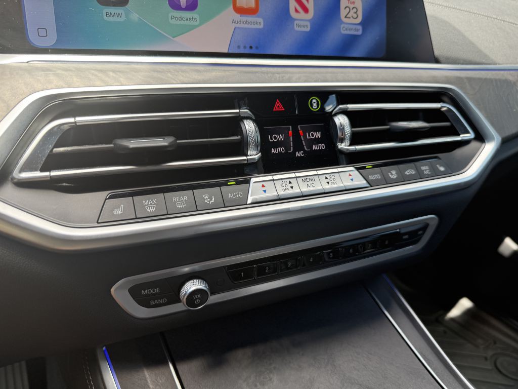 2023 BMW X5 Image 24