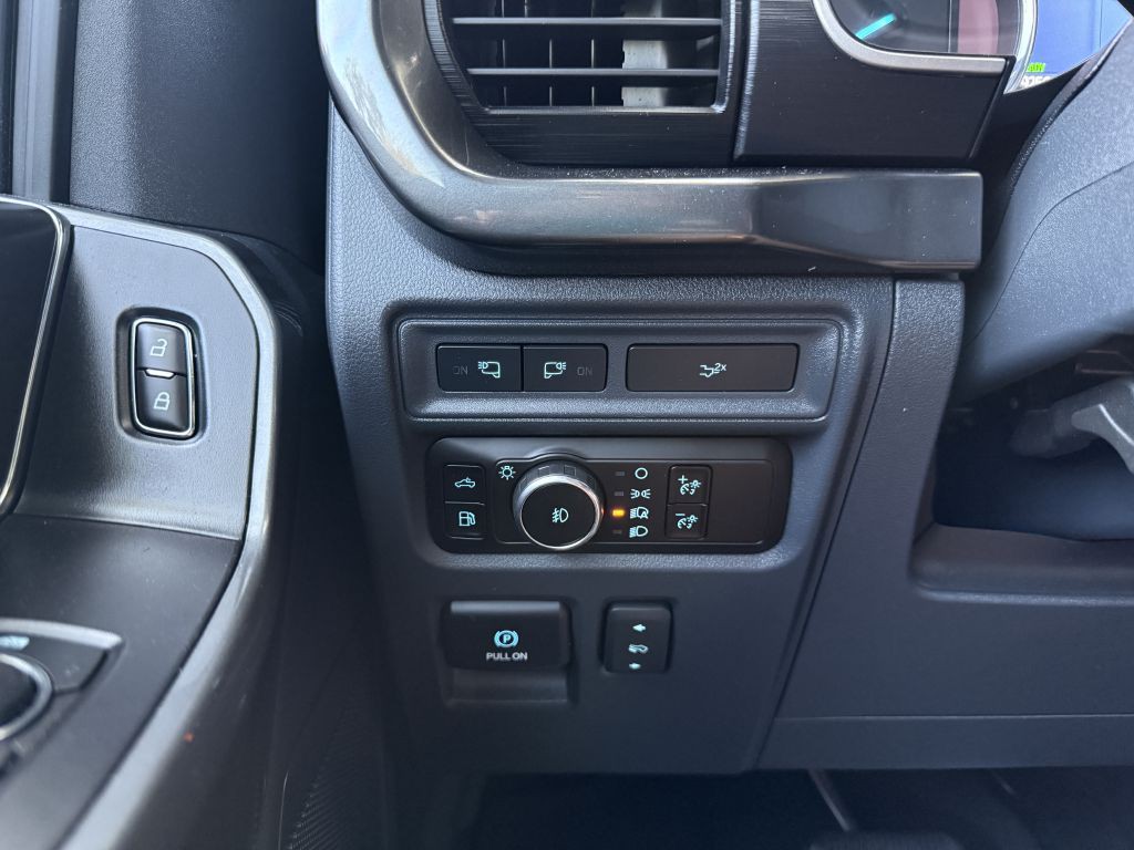 2023 Ford F-150 Image 16