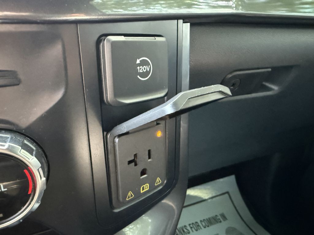 2023 Ford F-150 Image 18