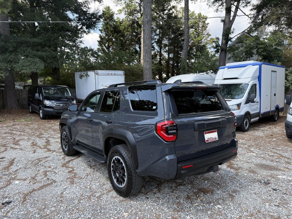 2025 Toyota 4Runner Image 4